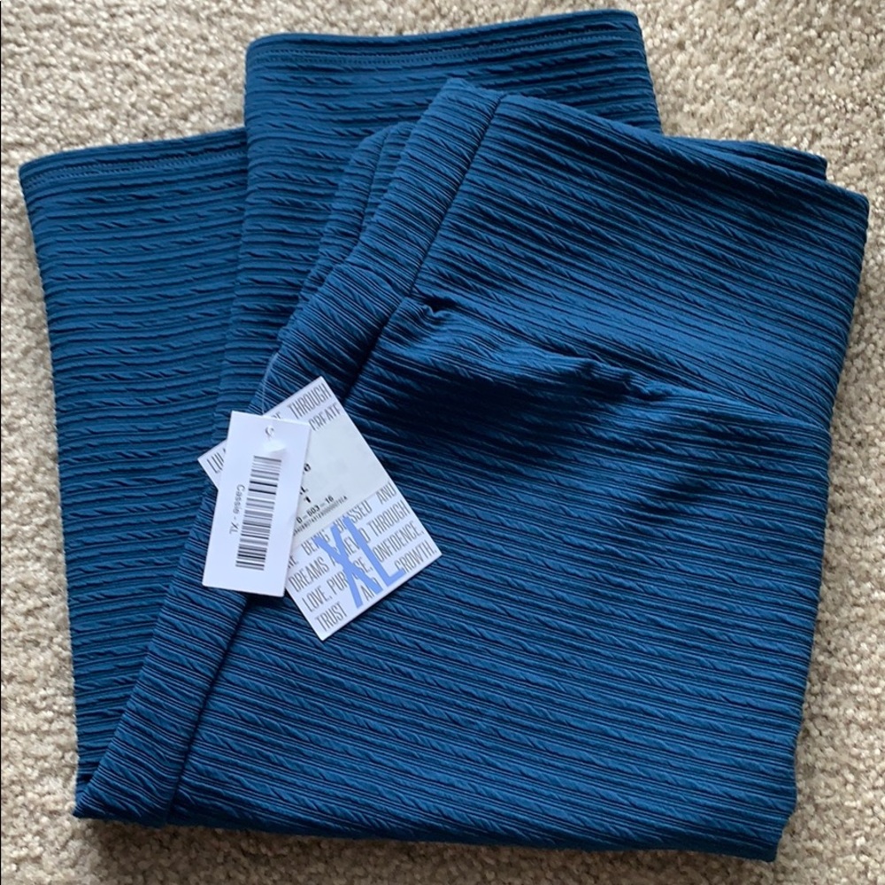 Navy Blue LuLaRoe Cassie Knee-Length Skirt XL NWT